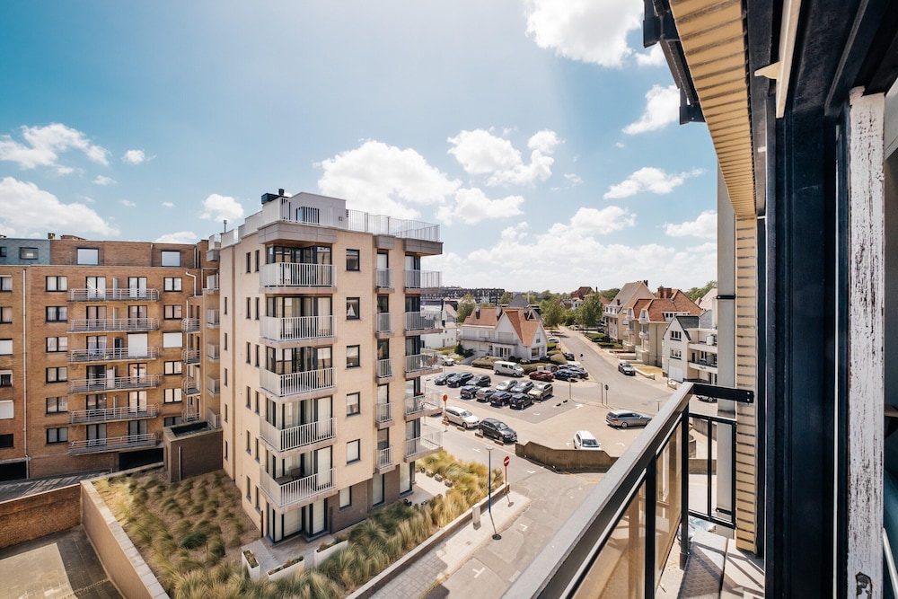 Sunny Stay for Four in Koksijde
