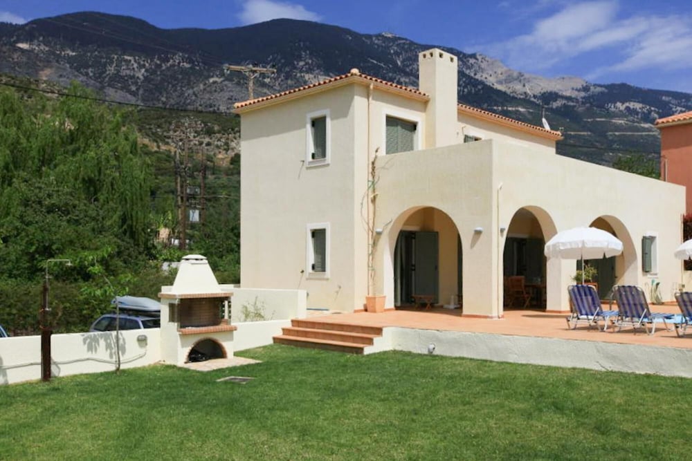 Villa Katerina Large Private Pool Walk to Beach Sea Views A C Wifi Car Not Required - 1021 view 4
