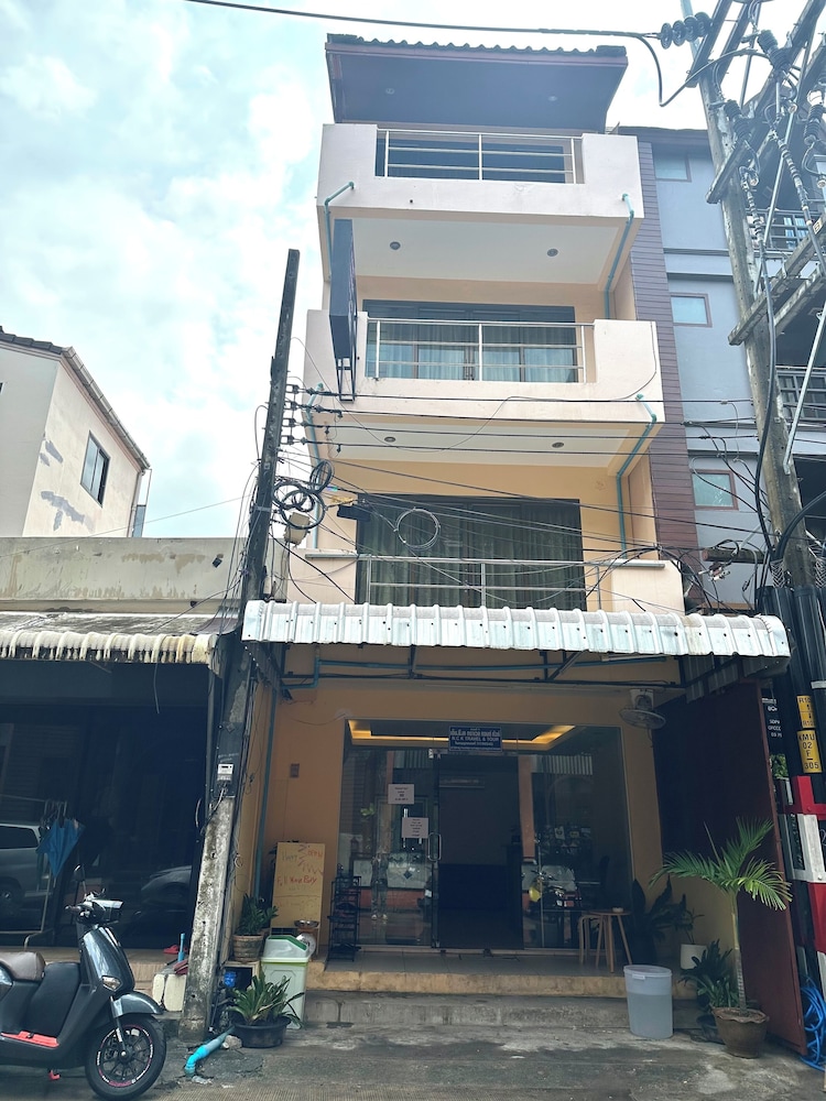 Tnon Samui Hostel