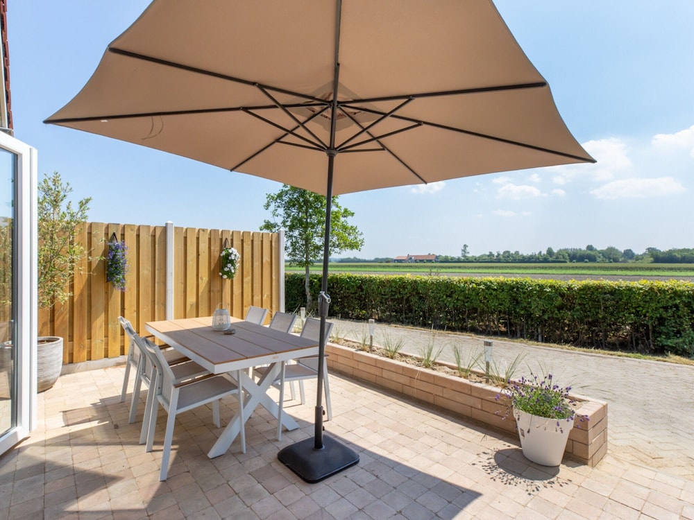 Nice Countryside Home With Garden view 2