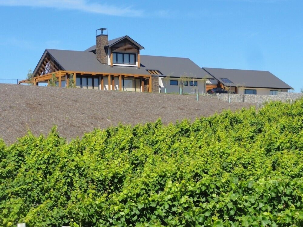 Pine Hill Lodge