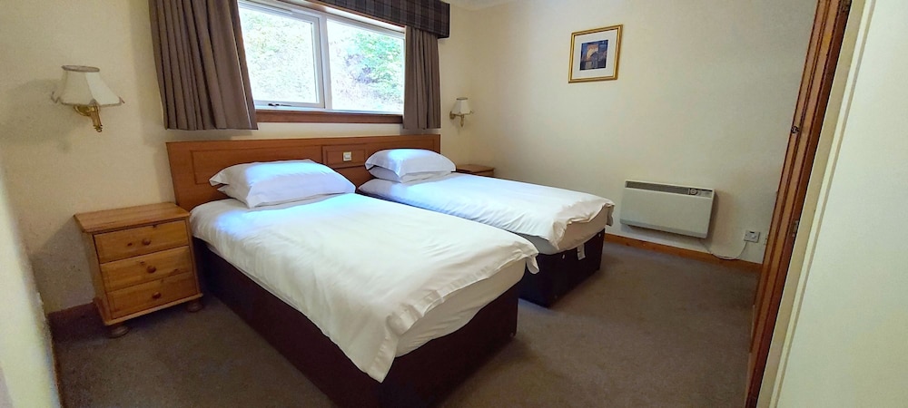 Loch Rannoch Highland Club Otter Lodge 08