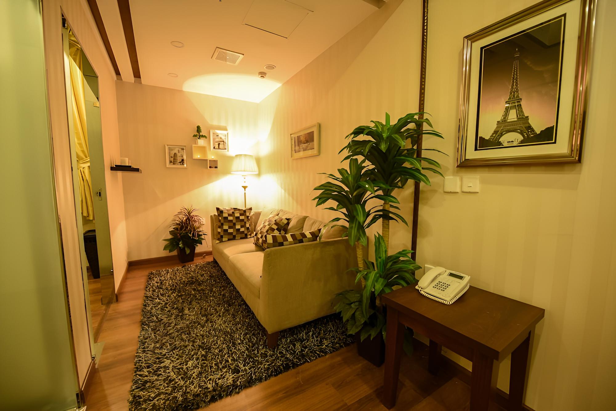 Grand Park Hotel