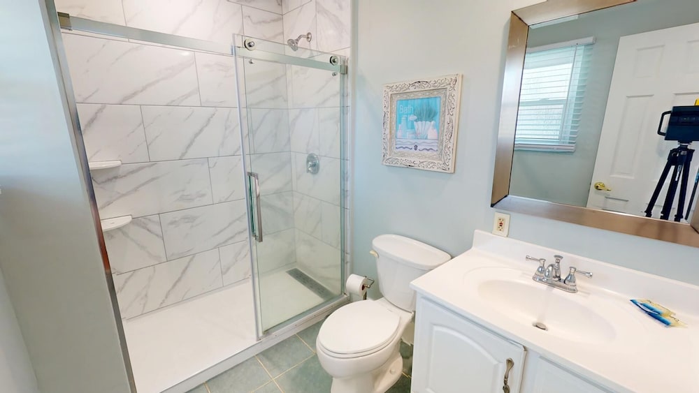 Peach on the Beach by Tybee Vacation Rentals