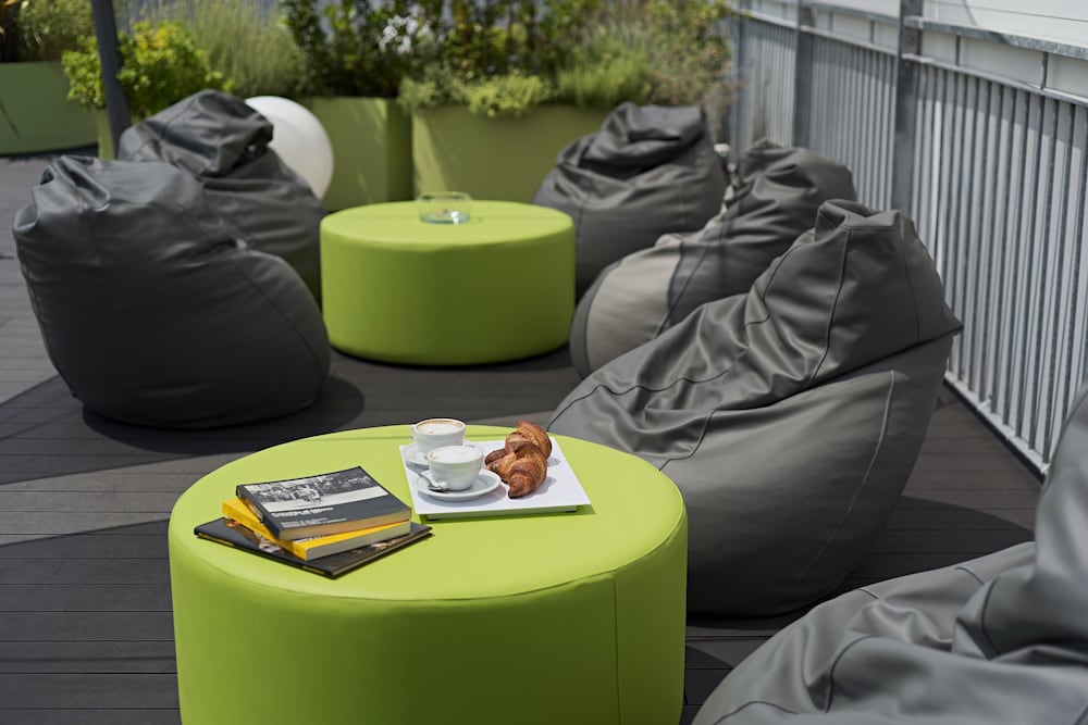 miLoft Guest Rooms & Terrace