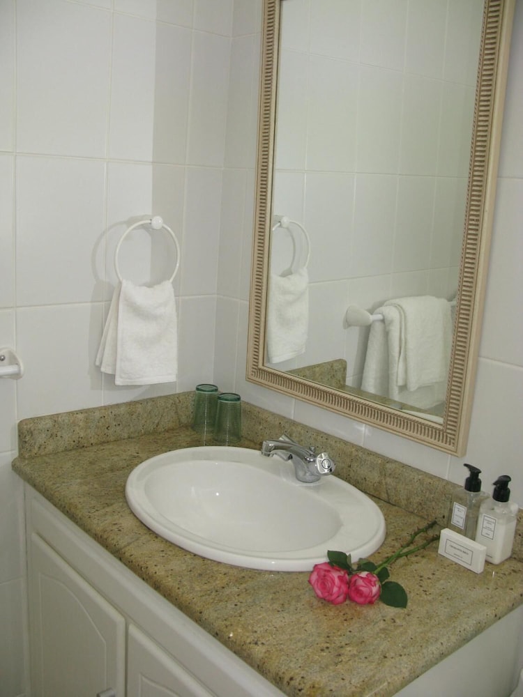 Casablanca Bed & Breakfast