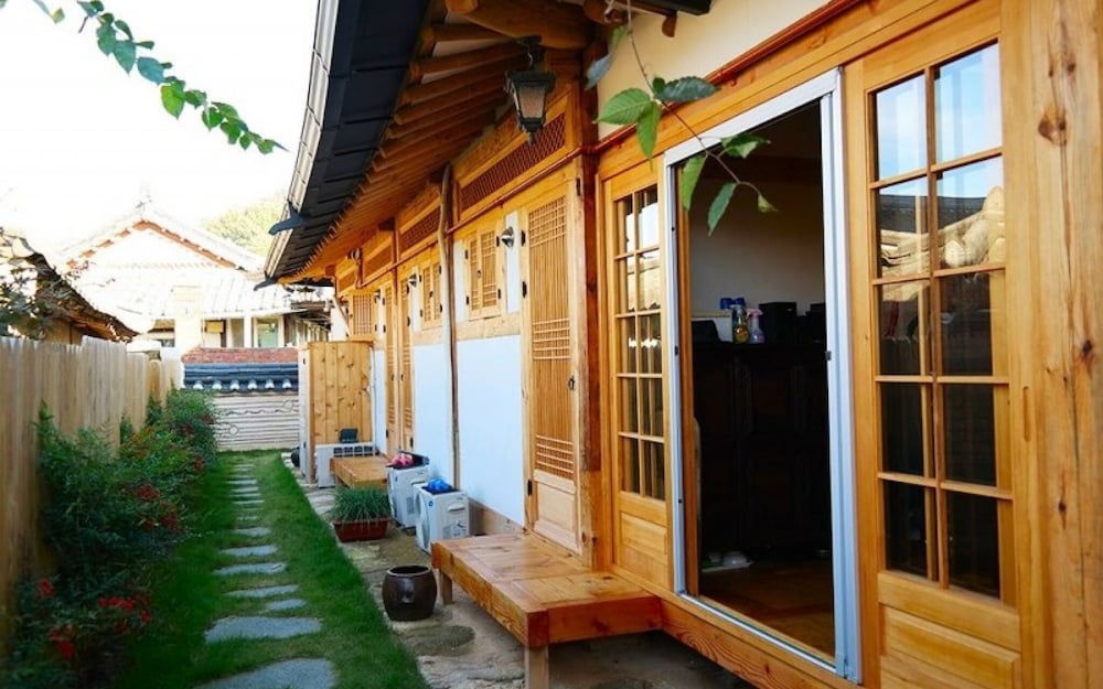 Photo 46