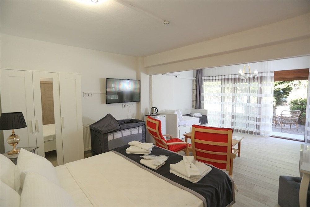Fizzio Alaçatı Hotel - Image 88