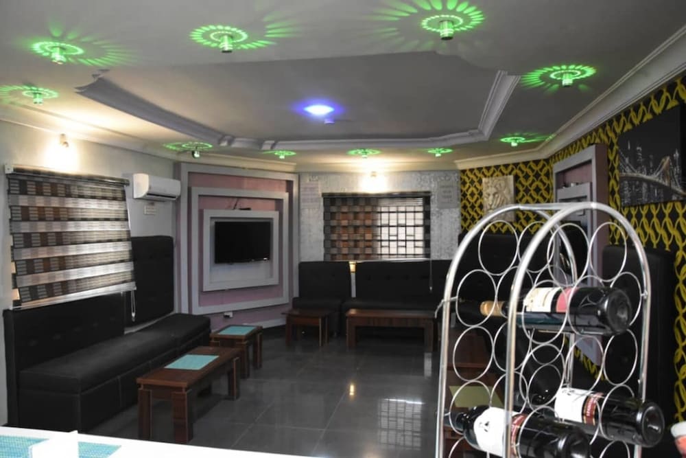 Captivating 1-bed Apartment in Awoyaya view 4
