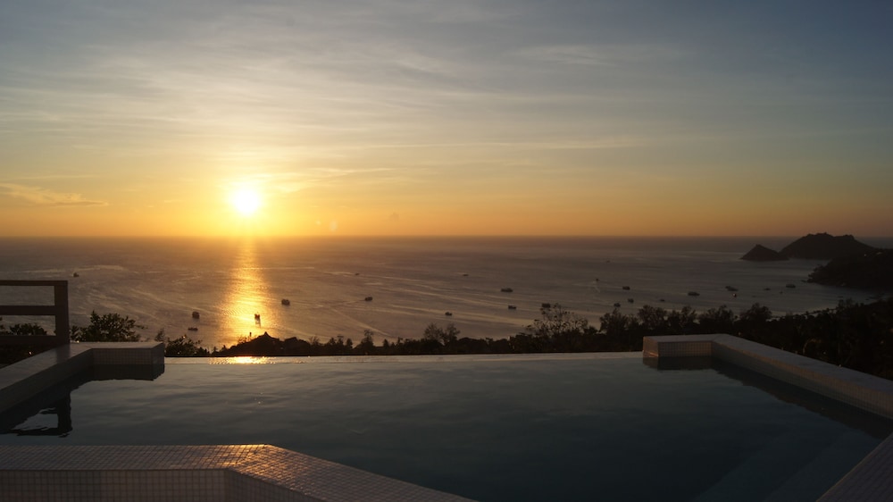 Naroua Villas