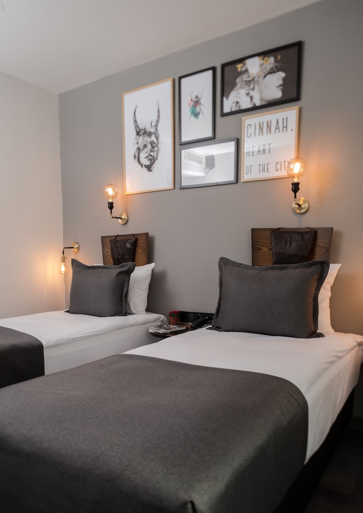 Hotel Cinnah - Image 21