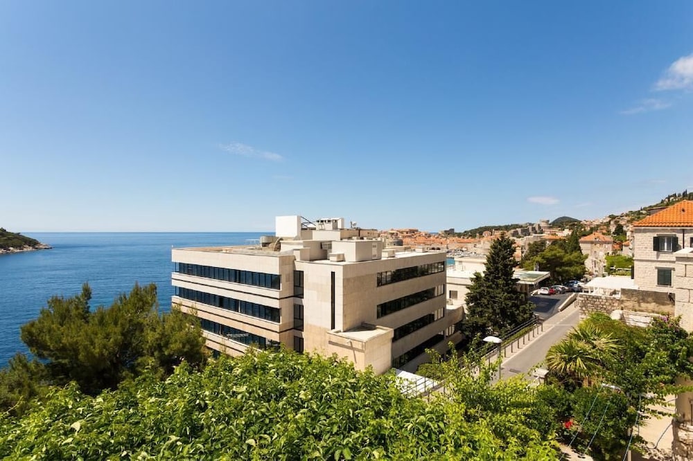 Ploce Apartmani - Natasha