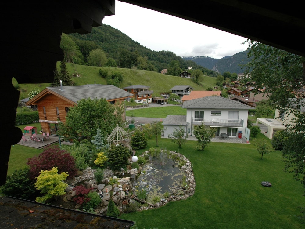 Photo 16