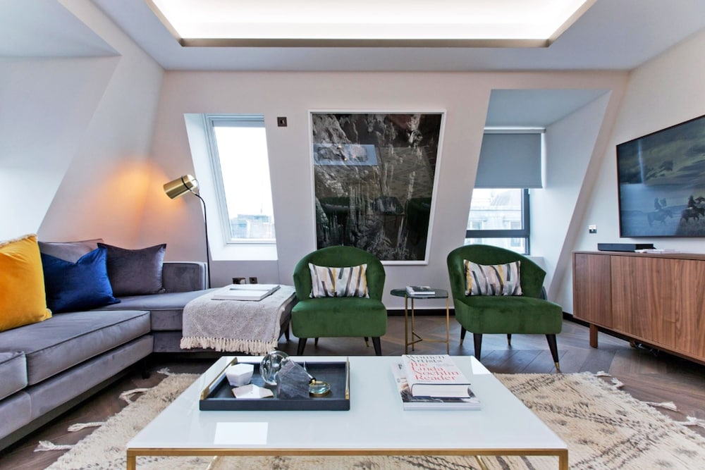 2-bed Deluxe Apt 621
