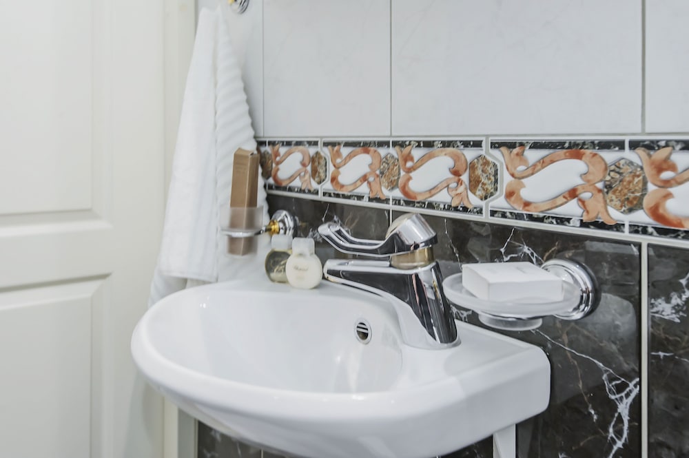 GM Apartment Staropimenovskiy 16