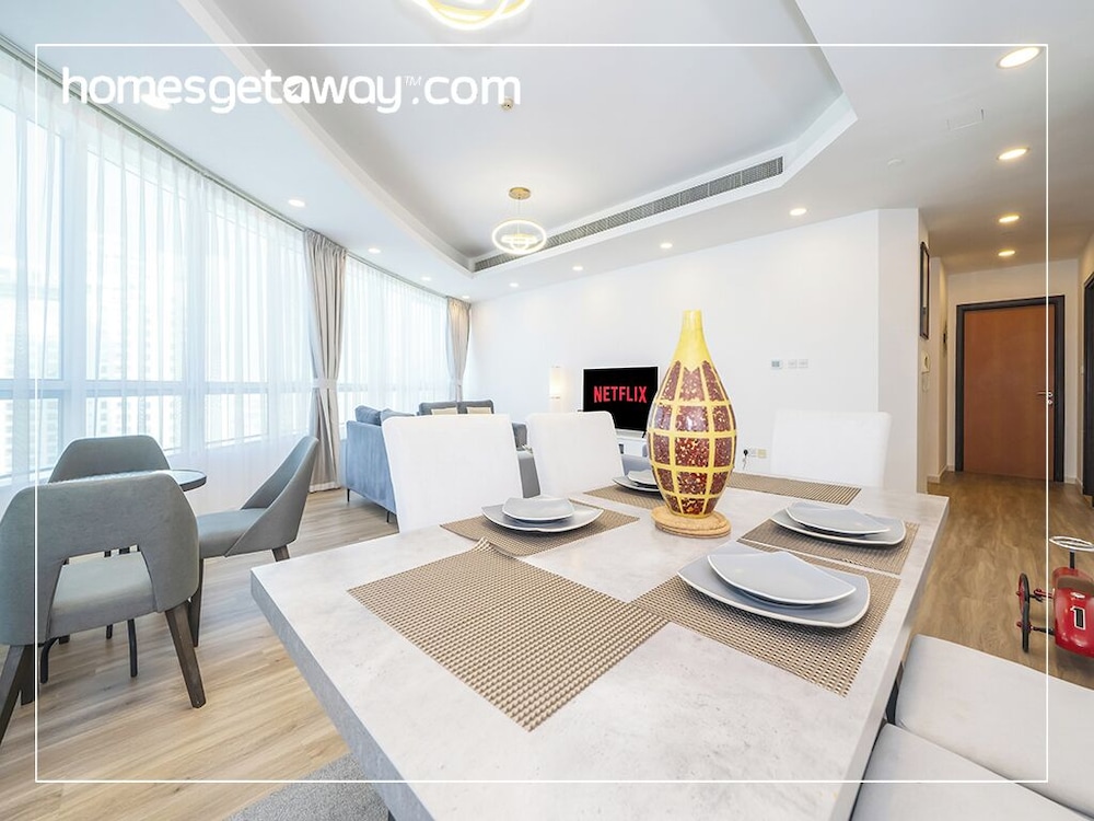 Spacious 4BR in Horizon Tower Marina