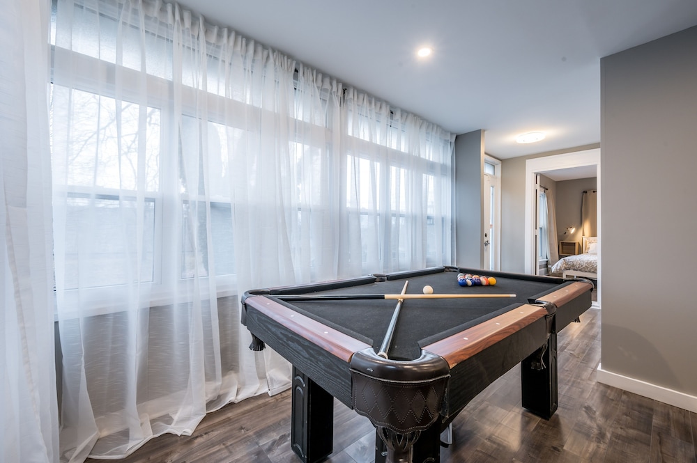3 BR Cozy Chic Oasis
