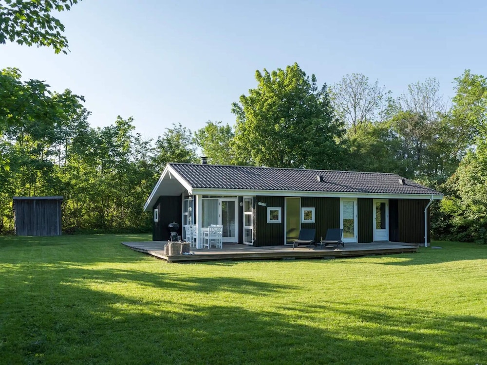 5 Star Holiday Home in Eskebjerg