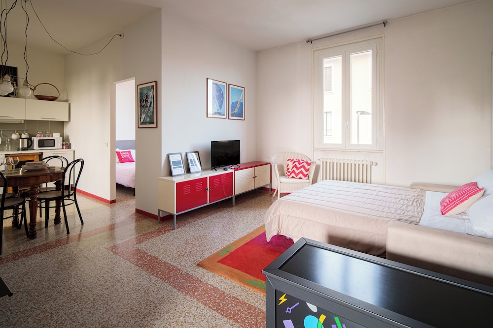 Accomodo MIB13 Bivano Navigli
