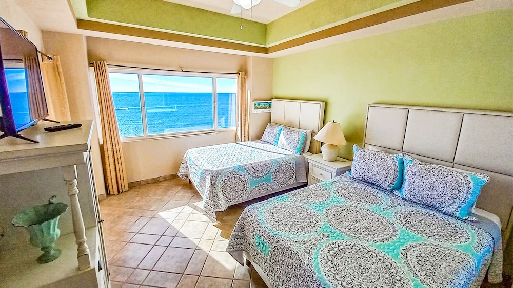 Spectacular 2 Bedroom Condo on Sandy Beach at Las Palmas Resort B-605 2 Condo by Redawning view 5