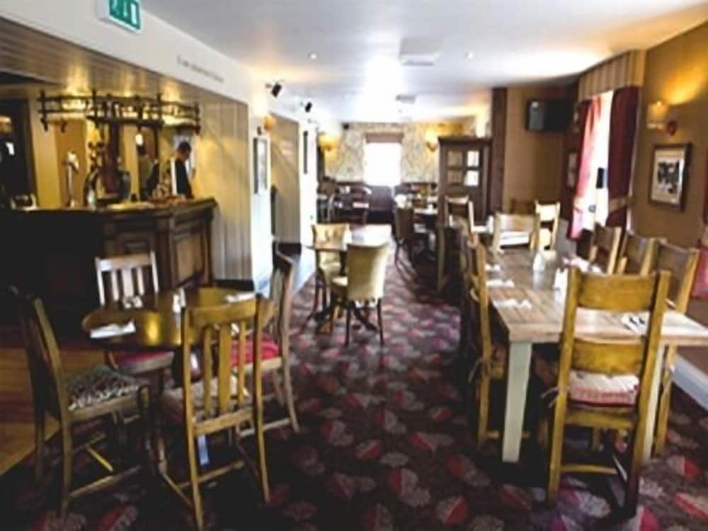 Black Lion Hotel