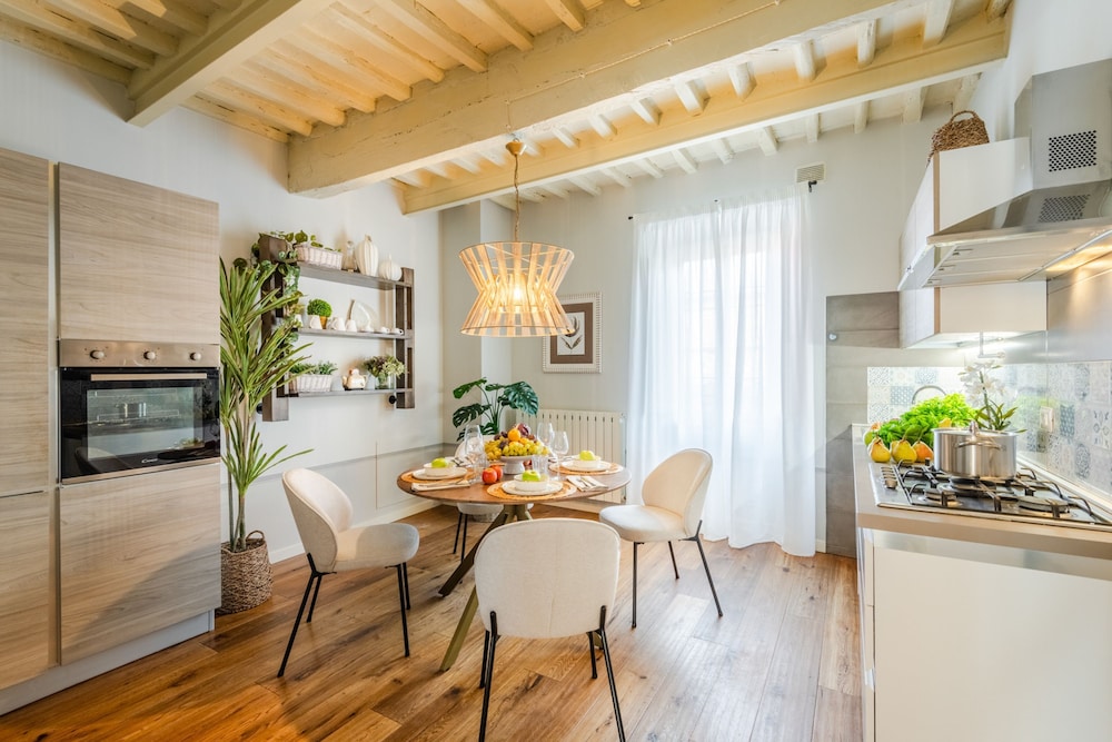 Montecarlo Wine Apartment