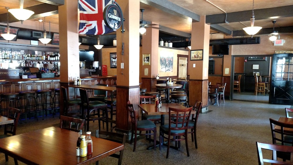 Ye Old English Inn