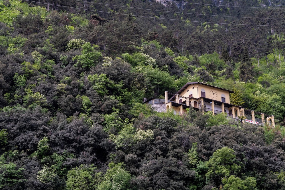 Apartments Canarino