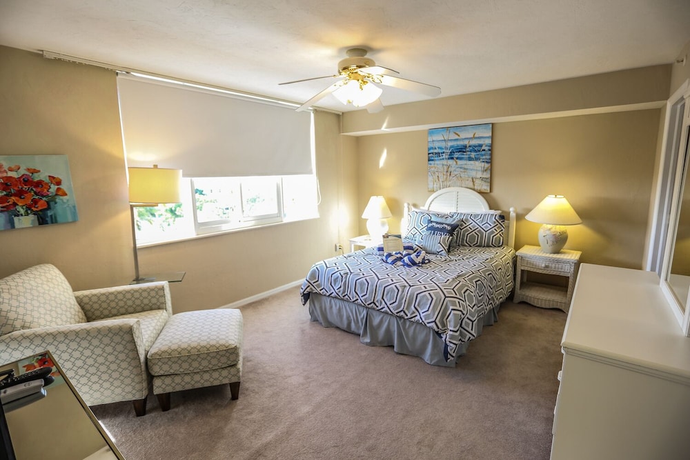 Ocean Harbor by Distinctive Beach Rentals view 4