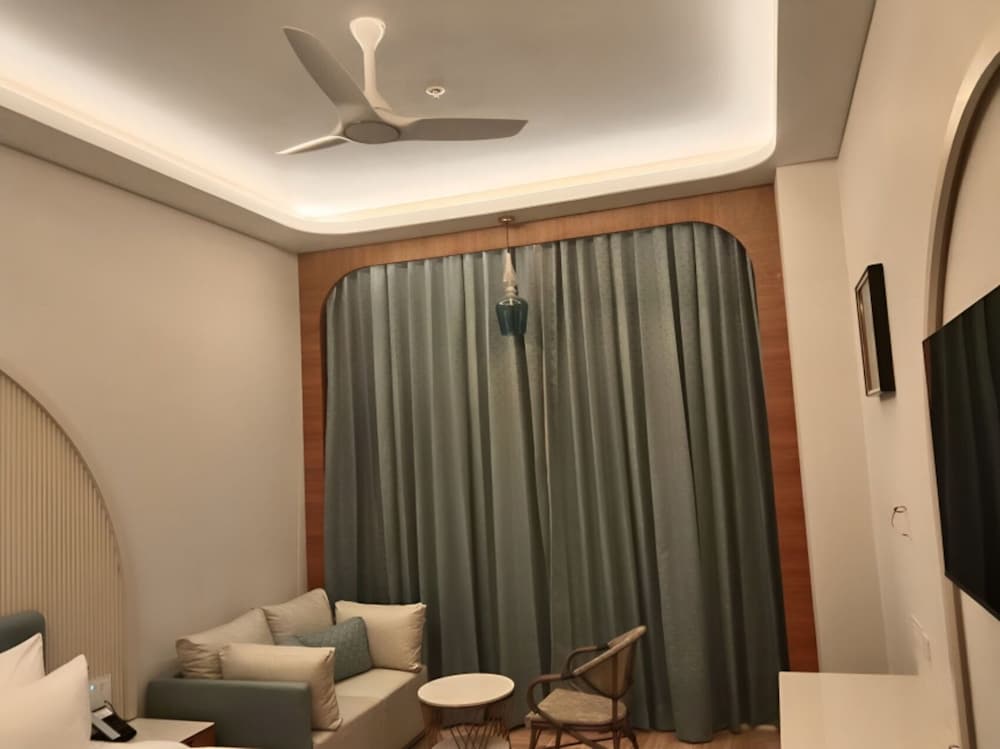 HOTEL IMPERIAL BLU