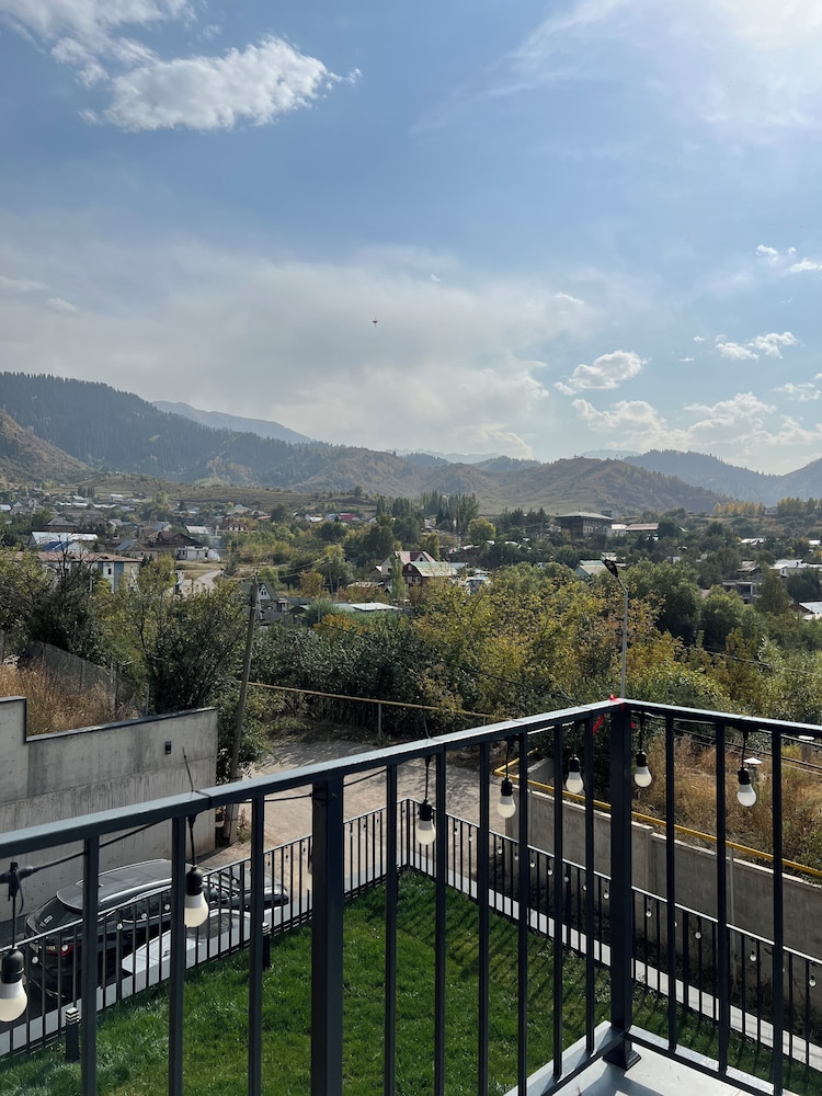 Rodnik Guest house Almaty