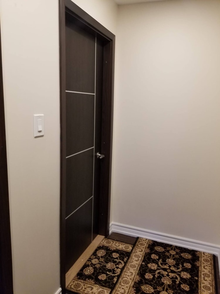 3 Bedroom House Brampton Toronto Canada