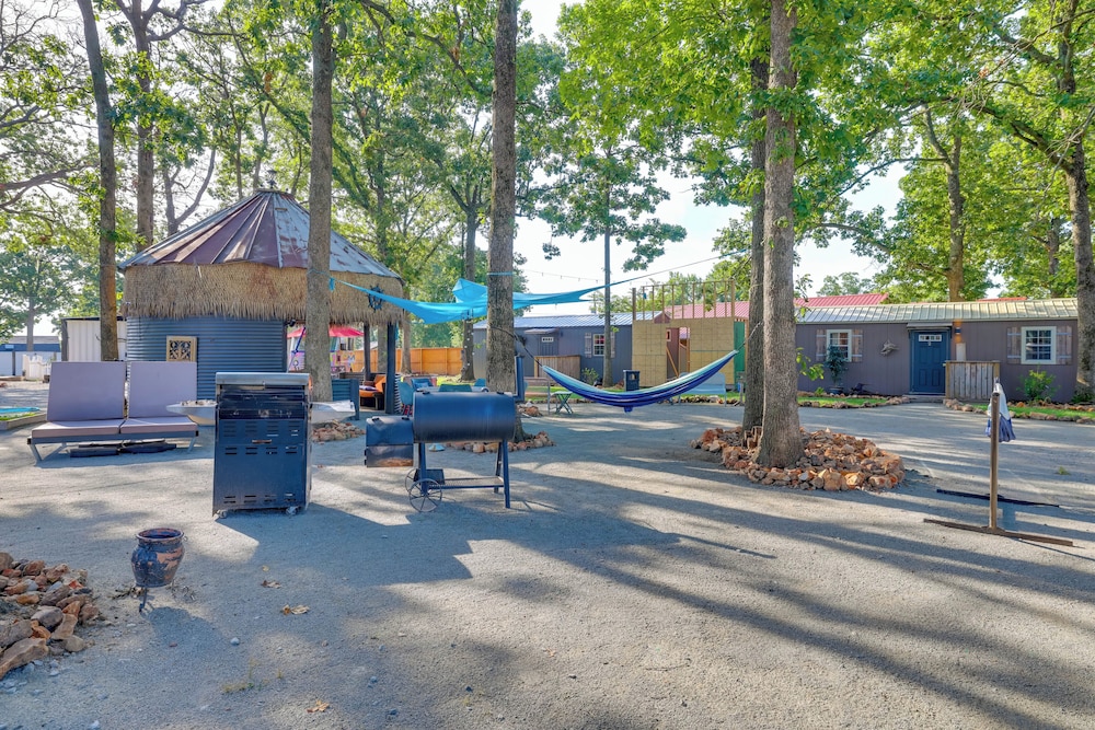 Pet-friendly Grand Lake Studio w/ Outdoor Space
