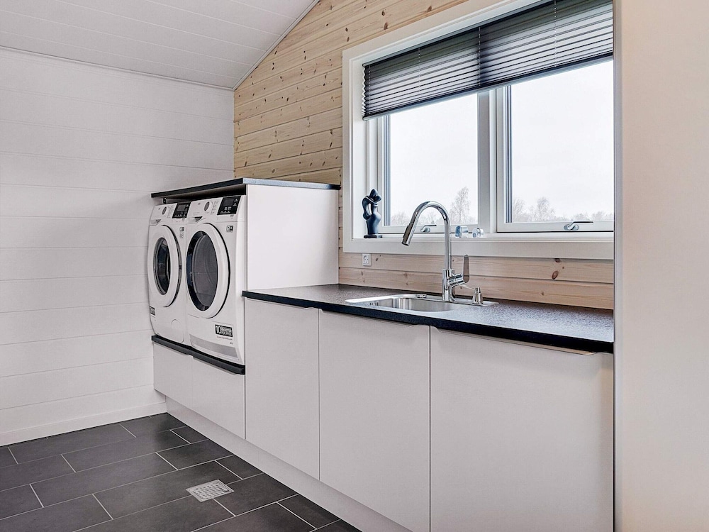 8 Person Holiday Home in Hejls