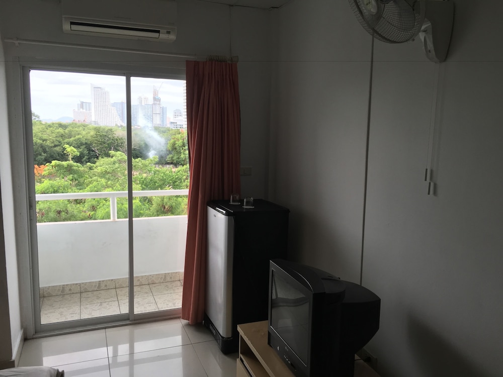 Jomtien Hostel