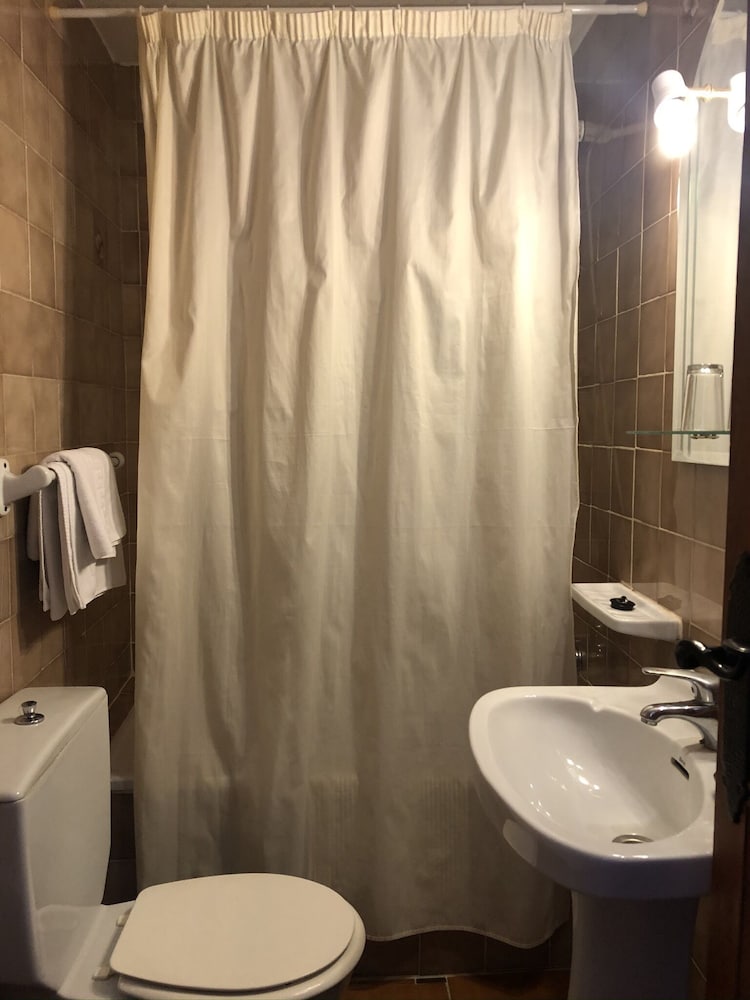 Hostal Poqueira