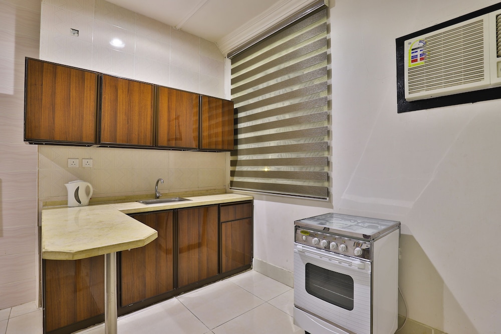 OYO 209 Mayar International Furnished 2