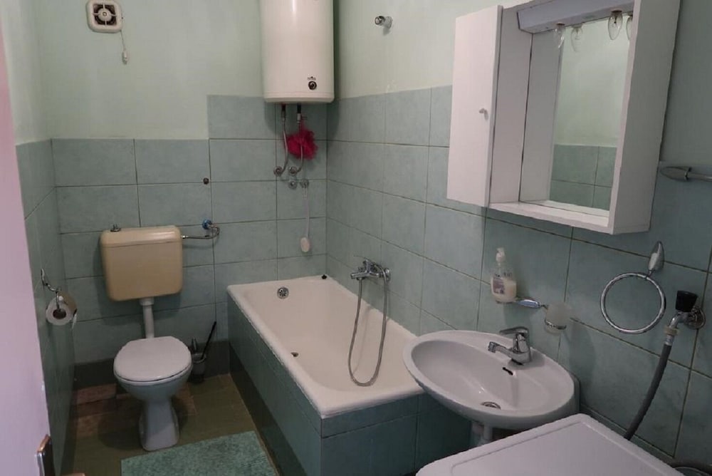 Brti - 250 m From Beach - A2 Smeđi view 5