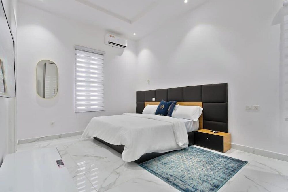 Favour Shortlet Apartment