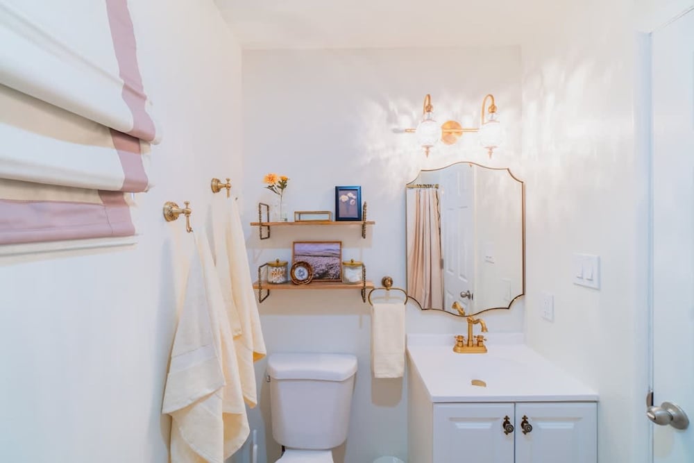 Luxe Loft - UNR Pet Friendly