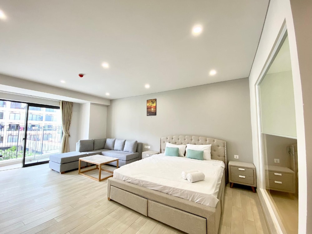 Wise Stay Gold Coast Apartment view 4