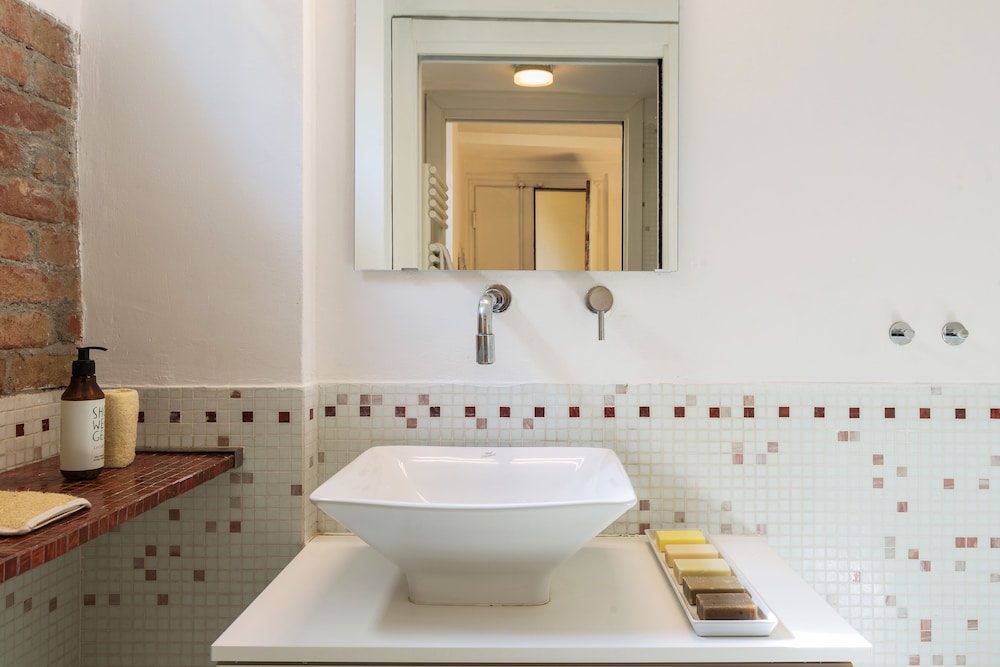 Home at Hotel Copernico Apt