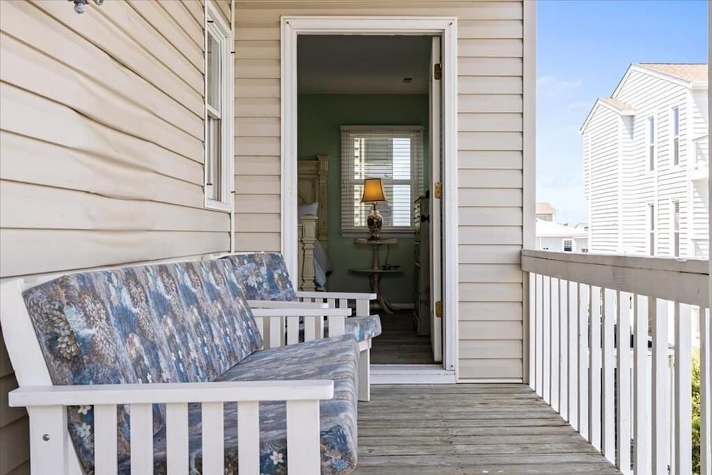 Seahorse Island / 446 Obw 4 Bedroom Home