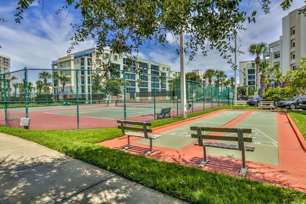 Kid Friendly Condo With Pool, Basketball, Bocce, Hot Tub, And More! 3 Bedroom Condo