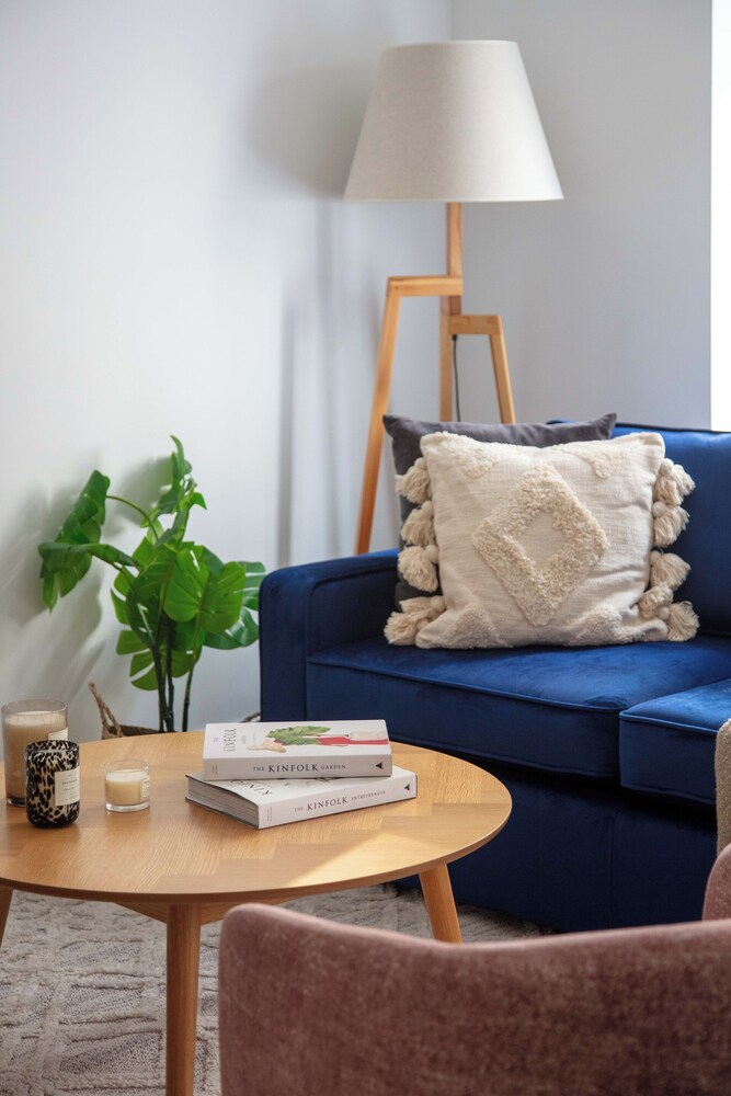 Stylish 1BR in the Heart of Westminster