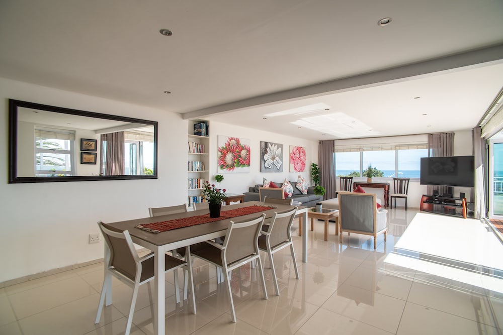 Funkey Villas