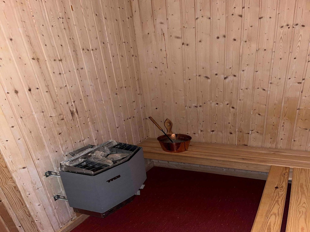5 Star Holiday Home in Aakirkeby