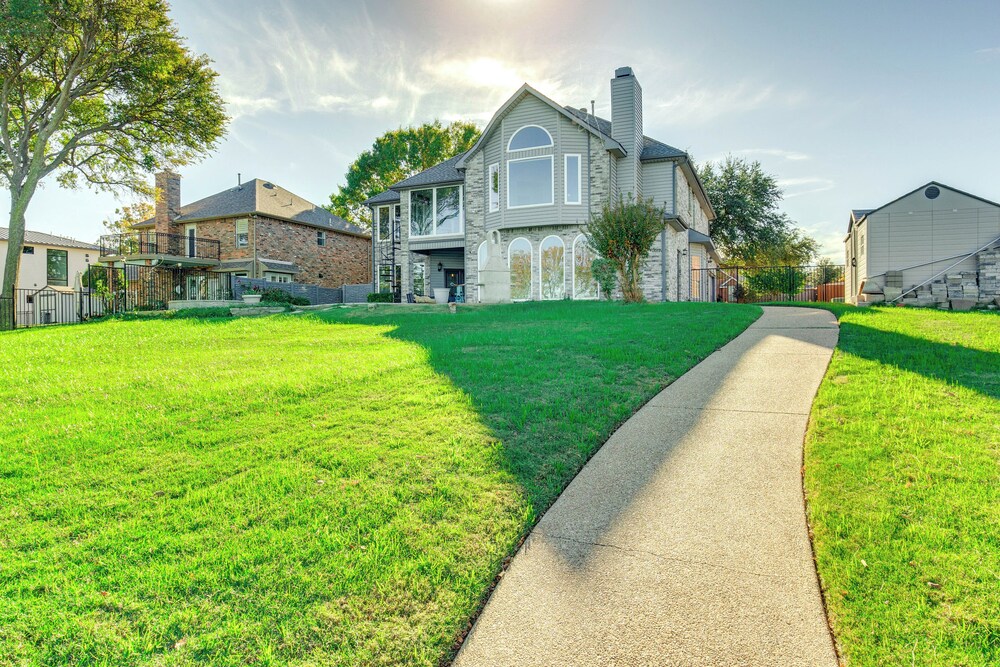 Lakefront Home w/ Pool, Patio & Views in Rockwall