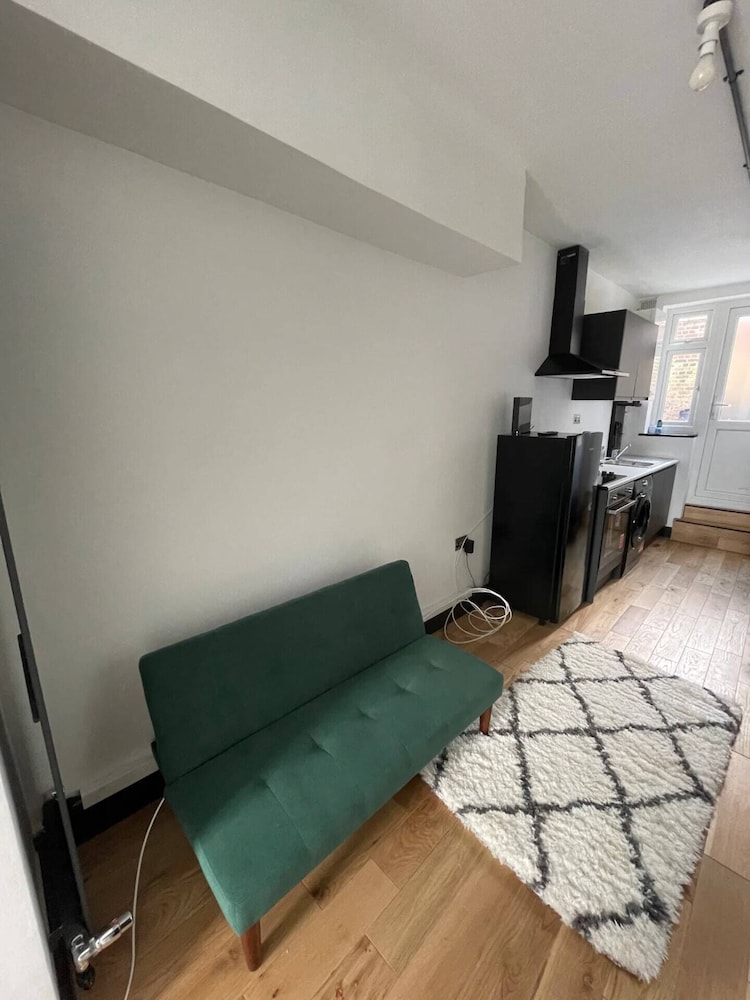 Compact Studio Flat - 12 Minutes From Shoreditch