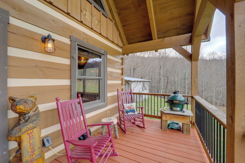 Hike, Ski & More: Blue Ridge Mountain Escape